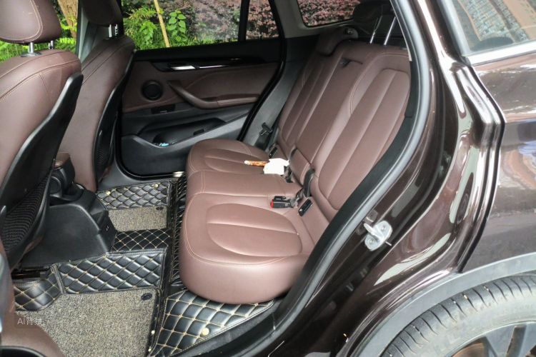 BMW X1 2019 car image #19
