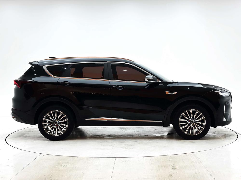 Jetour X70 PLUS 2023 car image #8