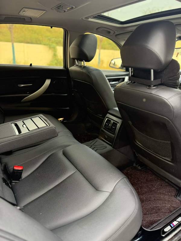 BMW 3 Series 2016 imagem de carro #6