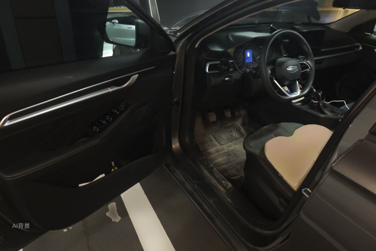 GEELY Emgrand 2025 immagine di auto #18