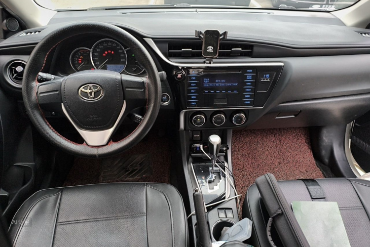 Toyota Corolla 2019 #11 Toyota Corolla 2019 car image #11