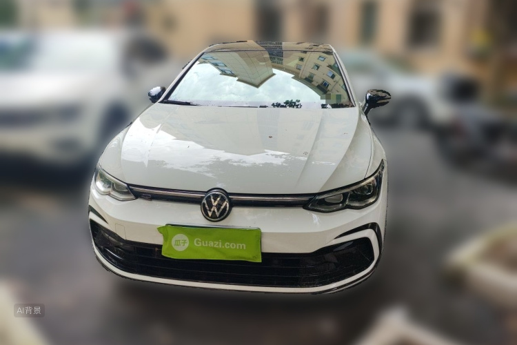 Volkswagen Golf 2021 car image #3