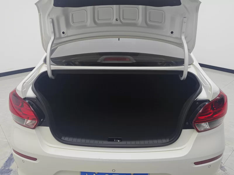 Kia Pegas 2018 imagen de coche #20