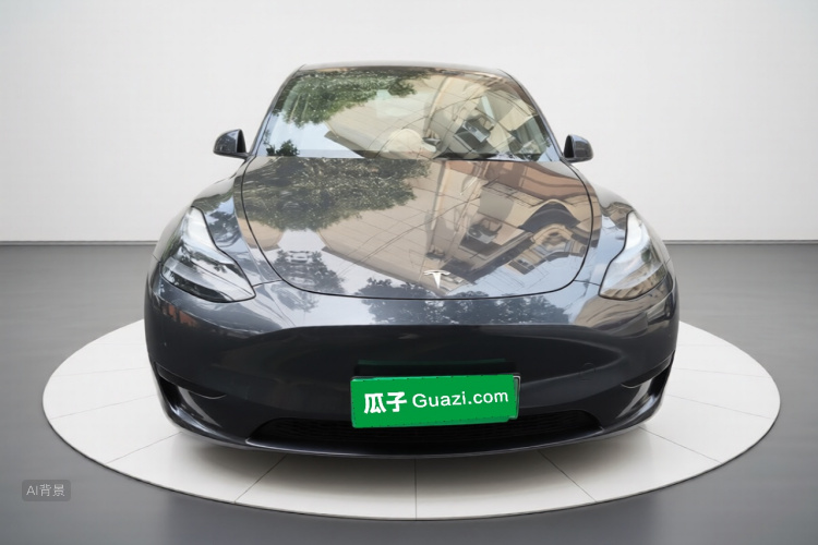 Tesla Model Y 2024 immagine di auto #3