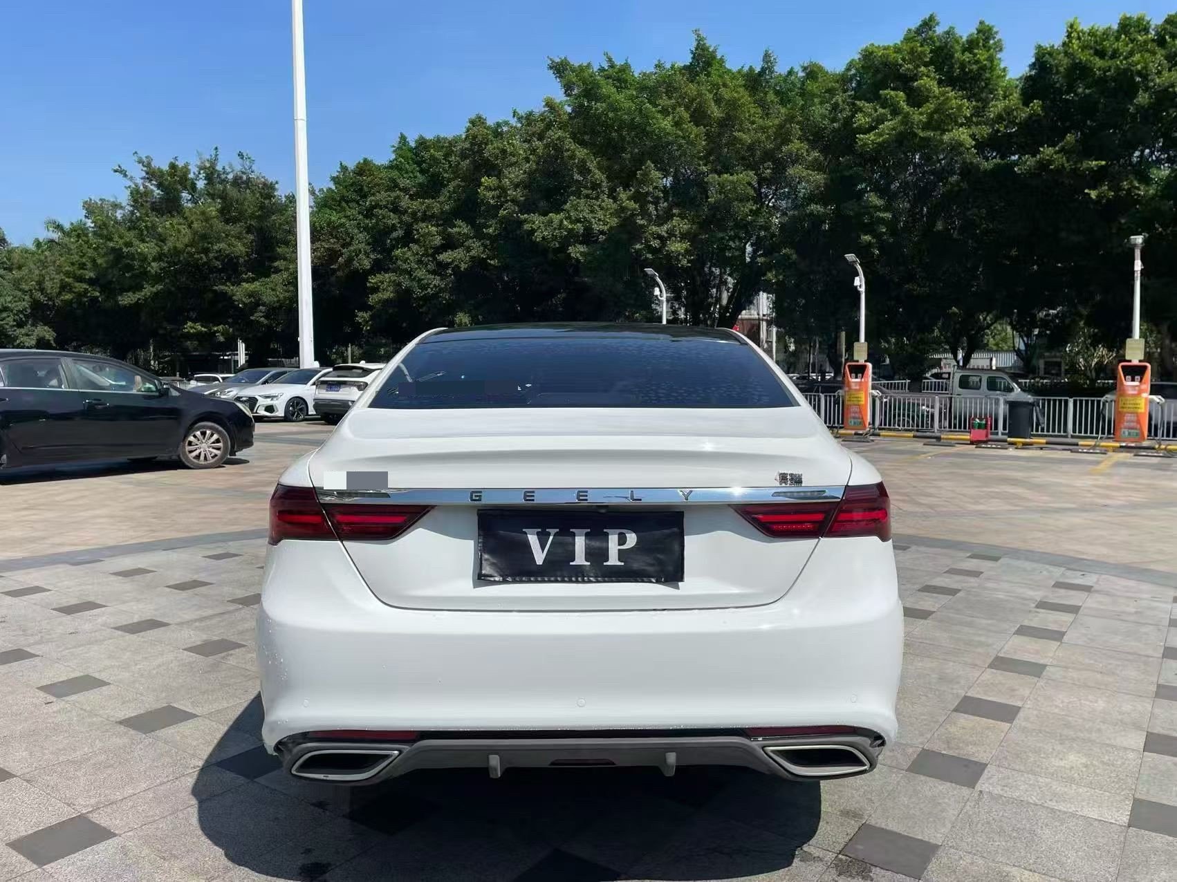 GEELY Binray 2022 car image #8