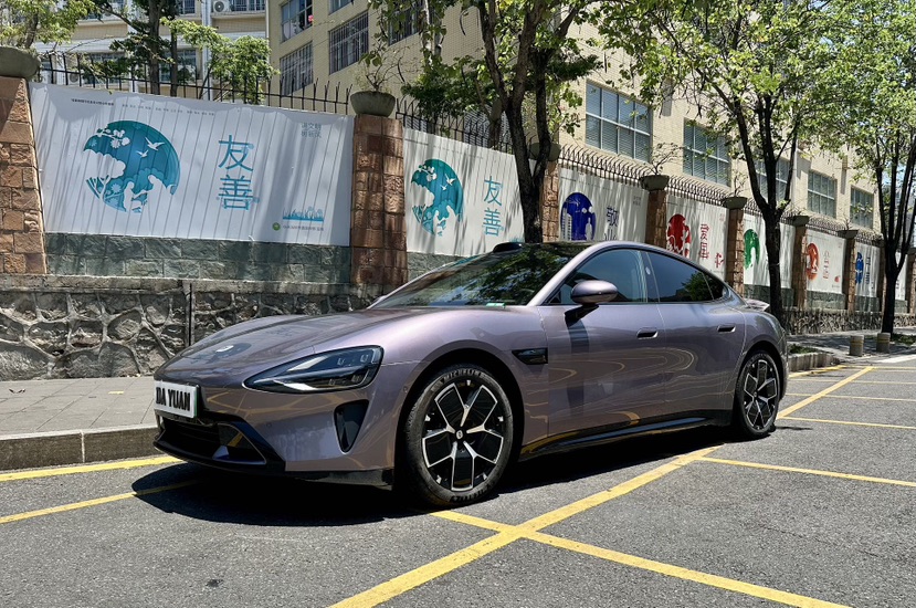 MI SU7 2025 car image 
