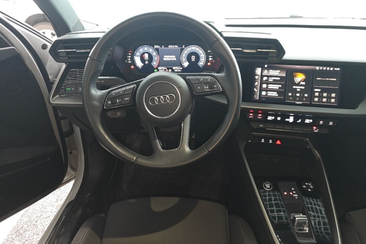 Audi A3 2023 car image #11