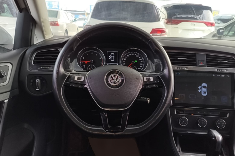 Volkswagen Golf 2018 #15 Volkswagen Golf 2018 car image #15