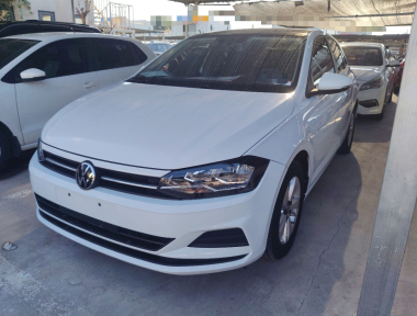 Volkswagen Polo 2023 car image 