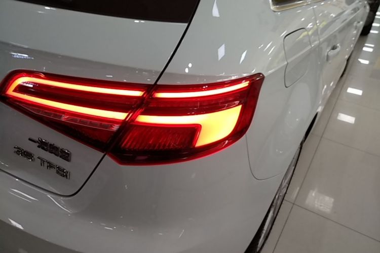 Audi A3 2020 immagine di auto #8
