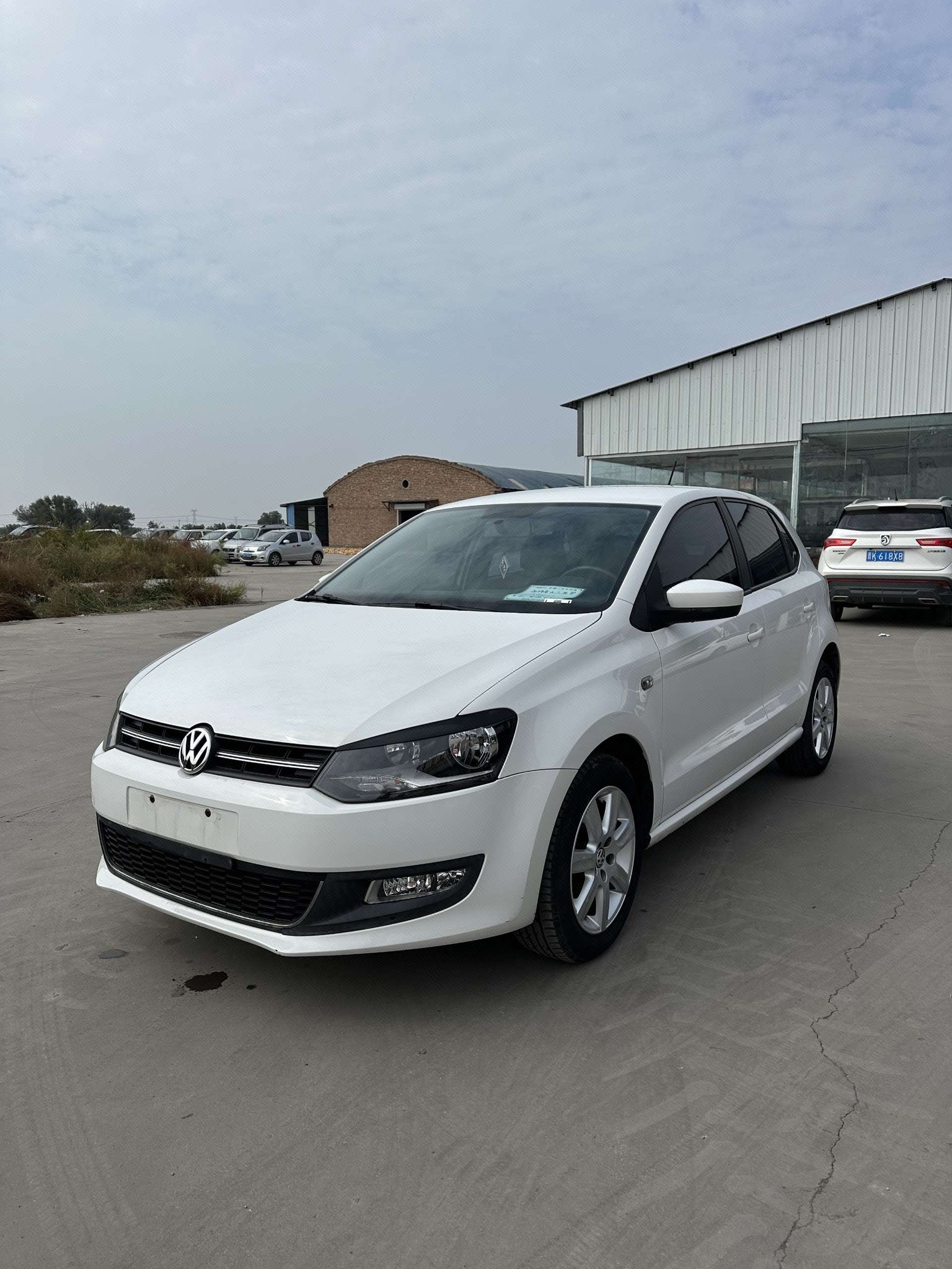 Volkswagen Polo 2014 Volkswagen Polo 2014 car image