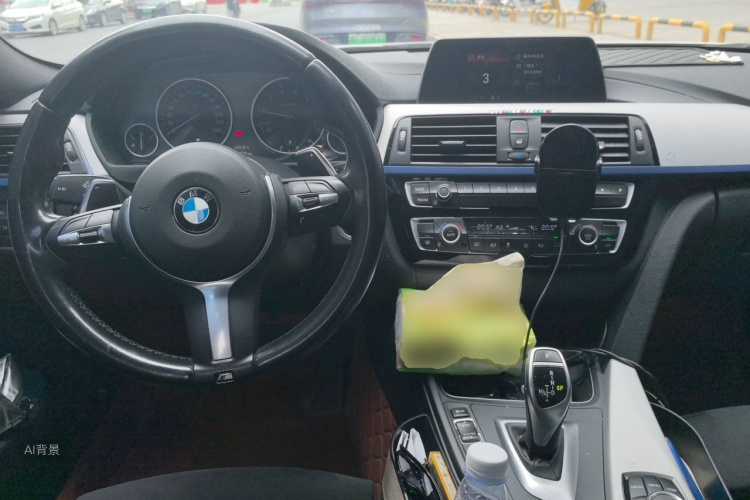 BMW 3 Series 2018 #11 BMW 3 Series 2018 car image #11