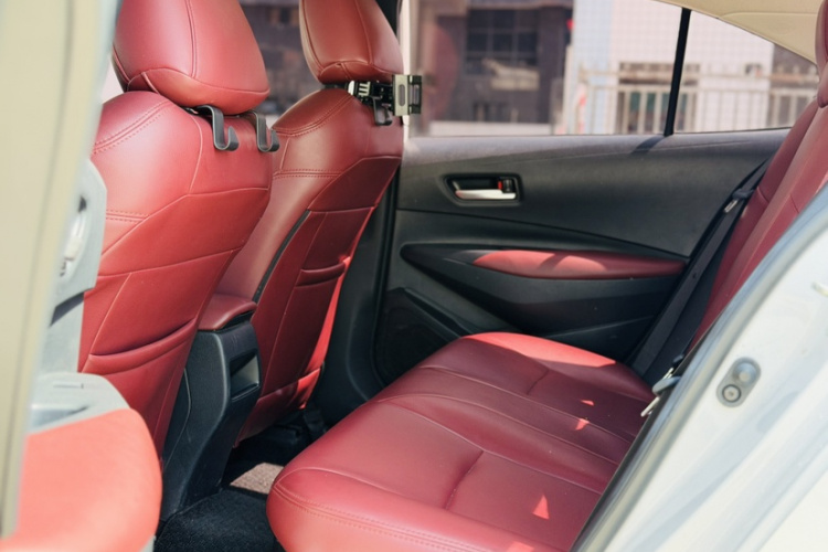 Toyota Corolla 2023 car image #18