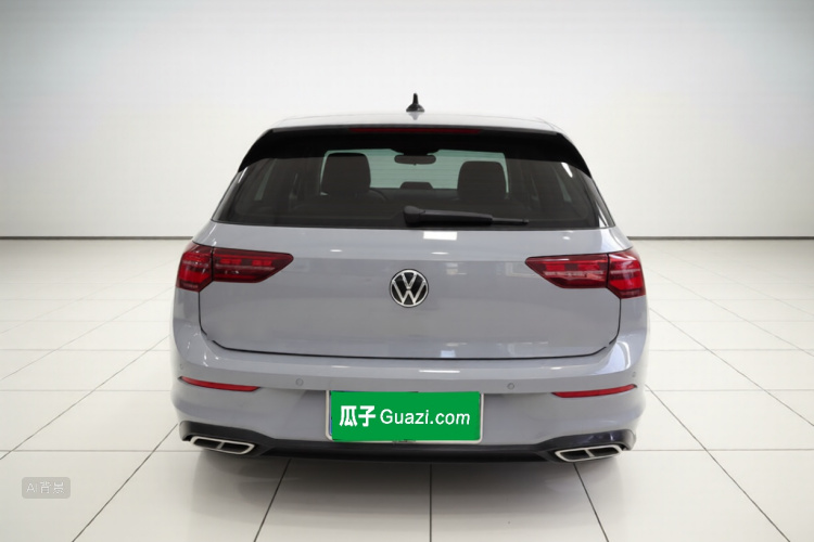 Volkswagen Golf 2023 car image #6