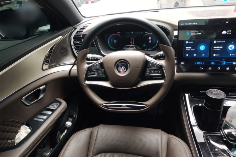 BYD Han 2023 car image #12