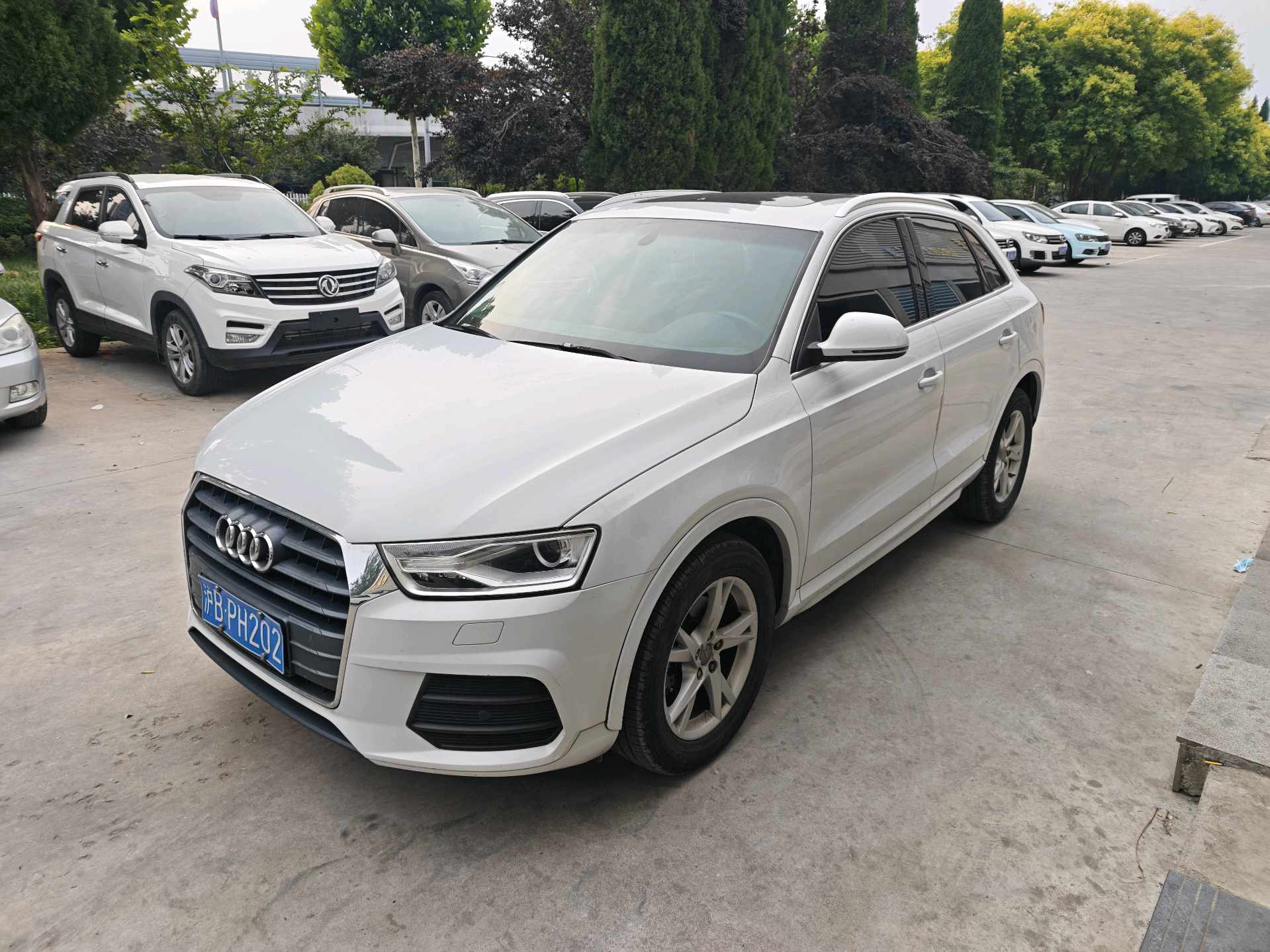 Audi Q3 2017 Audi Q3 2017 car image