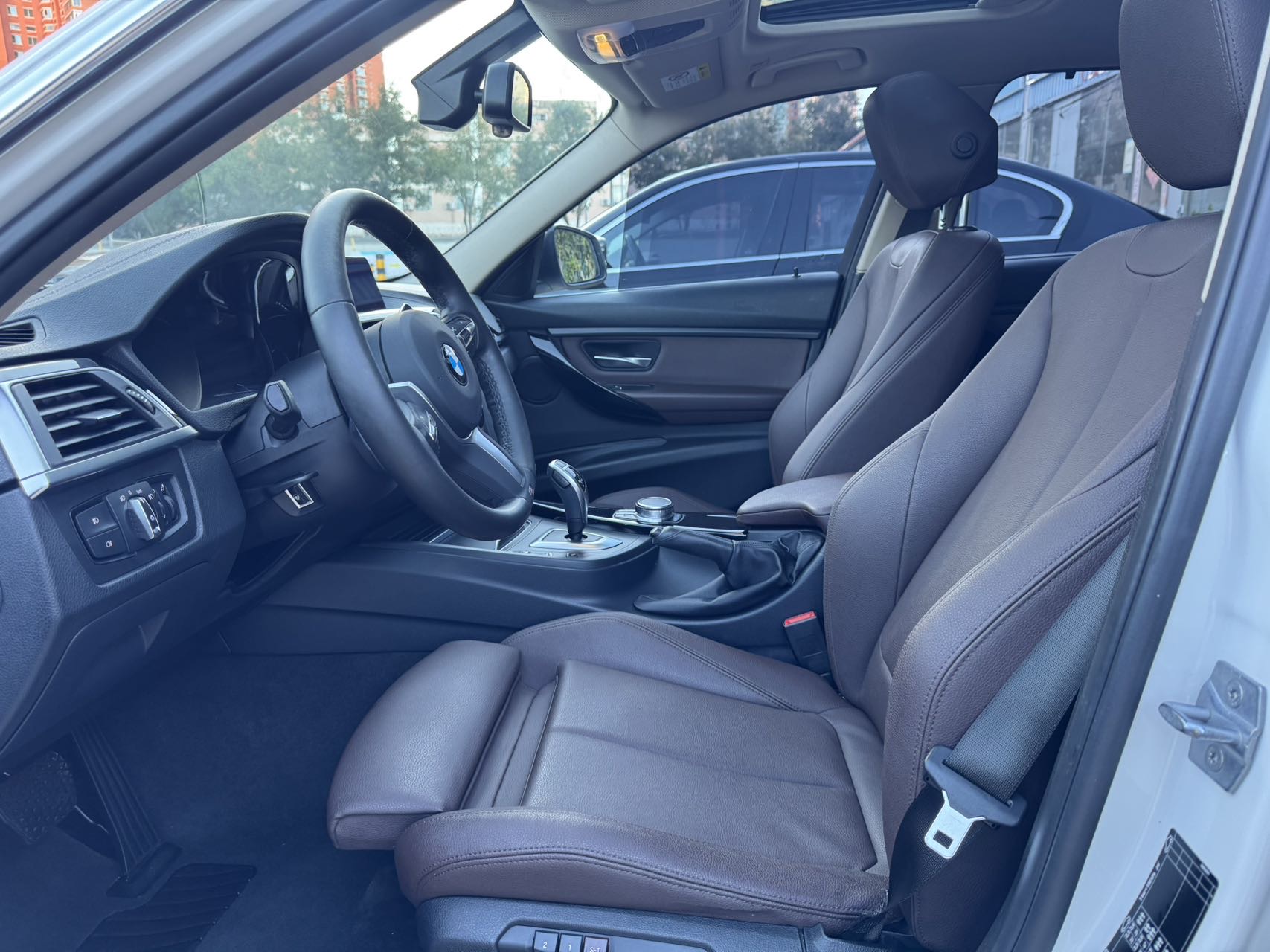 BMW 3 Series 2019 #5 BMW 3 Series 2019 immagine di auto #5