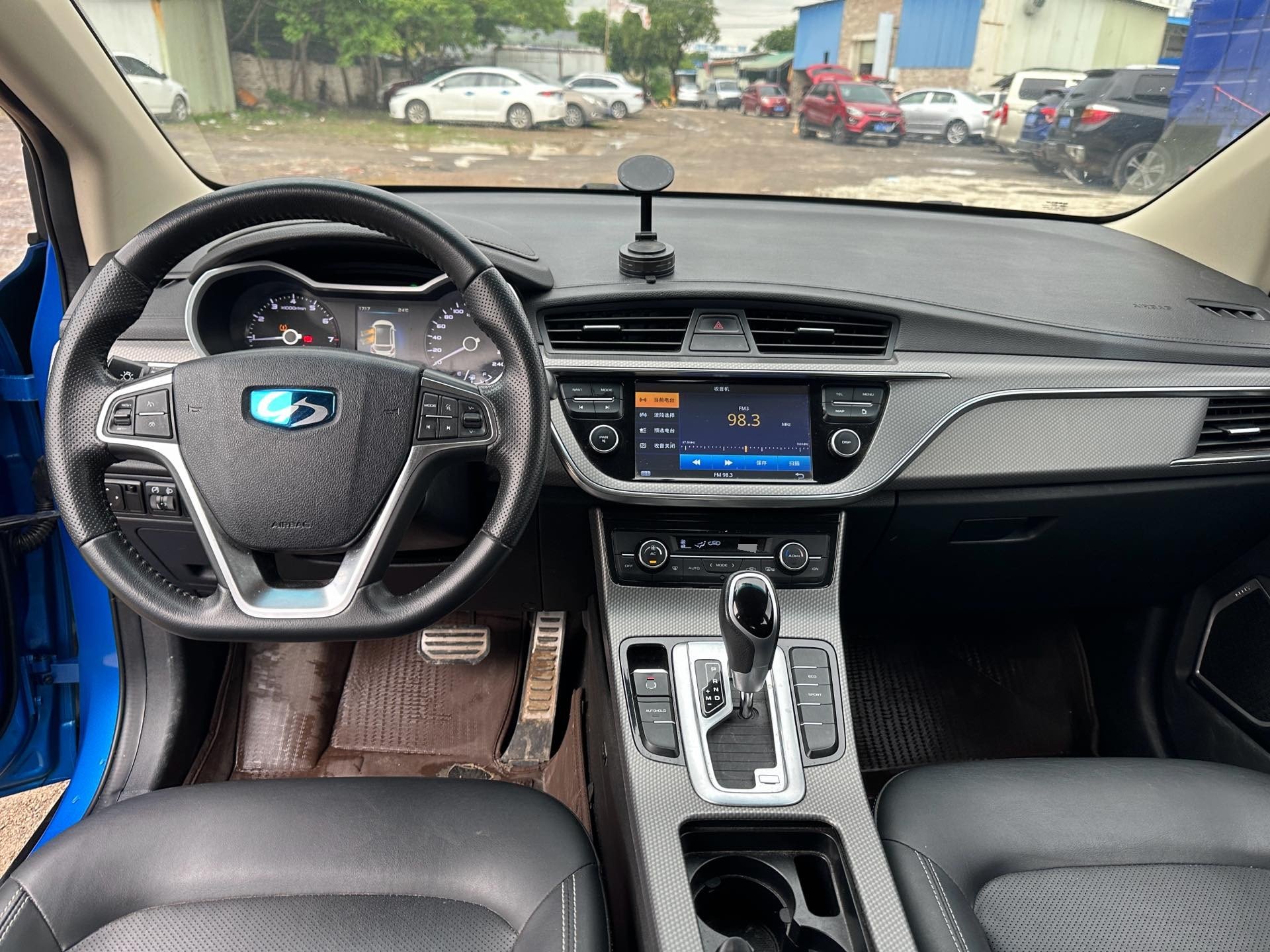 GEELY Emgrand GS 2018 car image #9