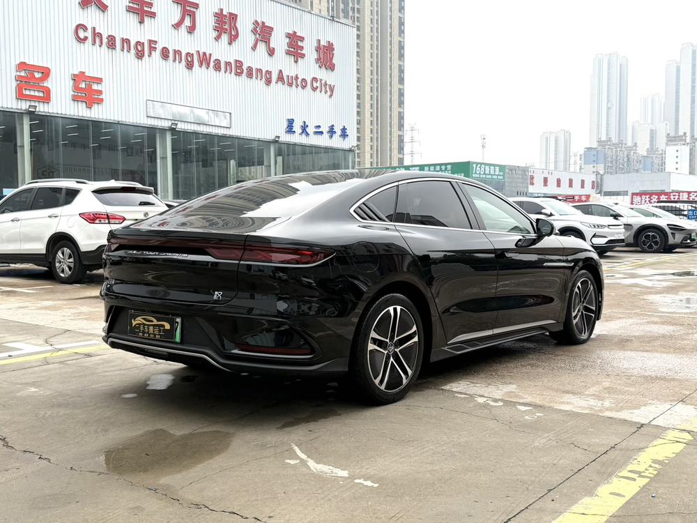 BYD Han 2023 car image #6