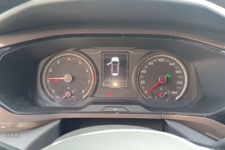 Volkswagen Tharu 2021 car image #13