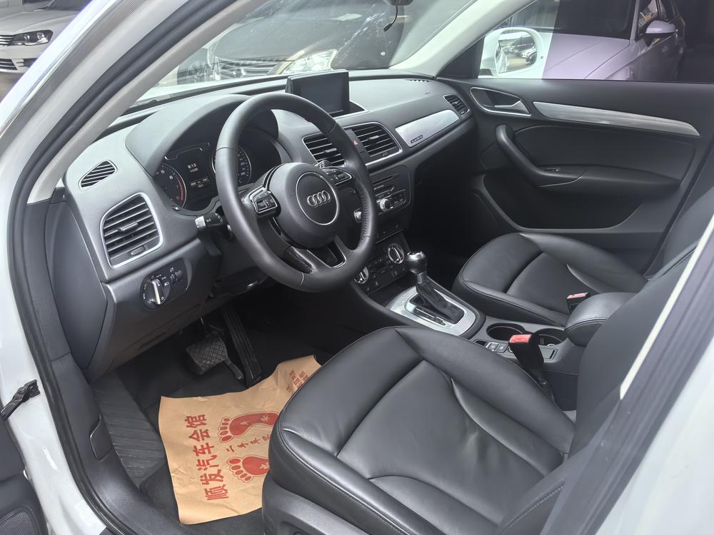 Audi Q3 2015 #13 Audi Q3 2015 car image #13