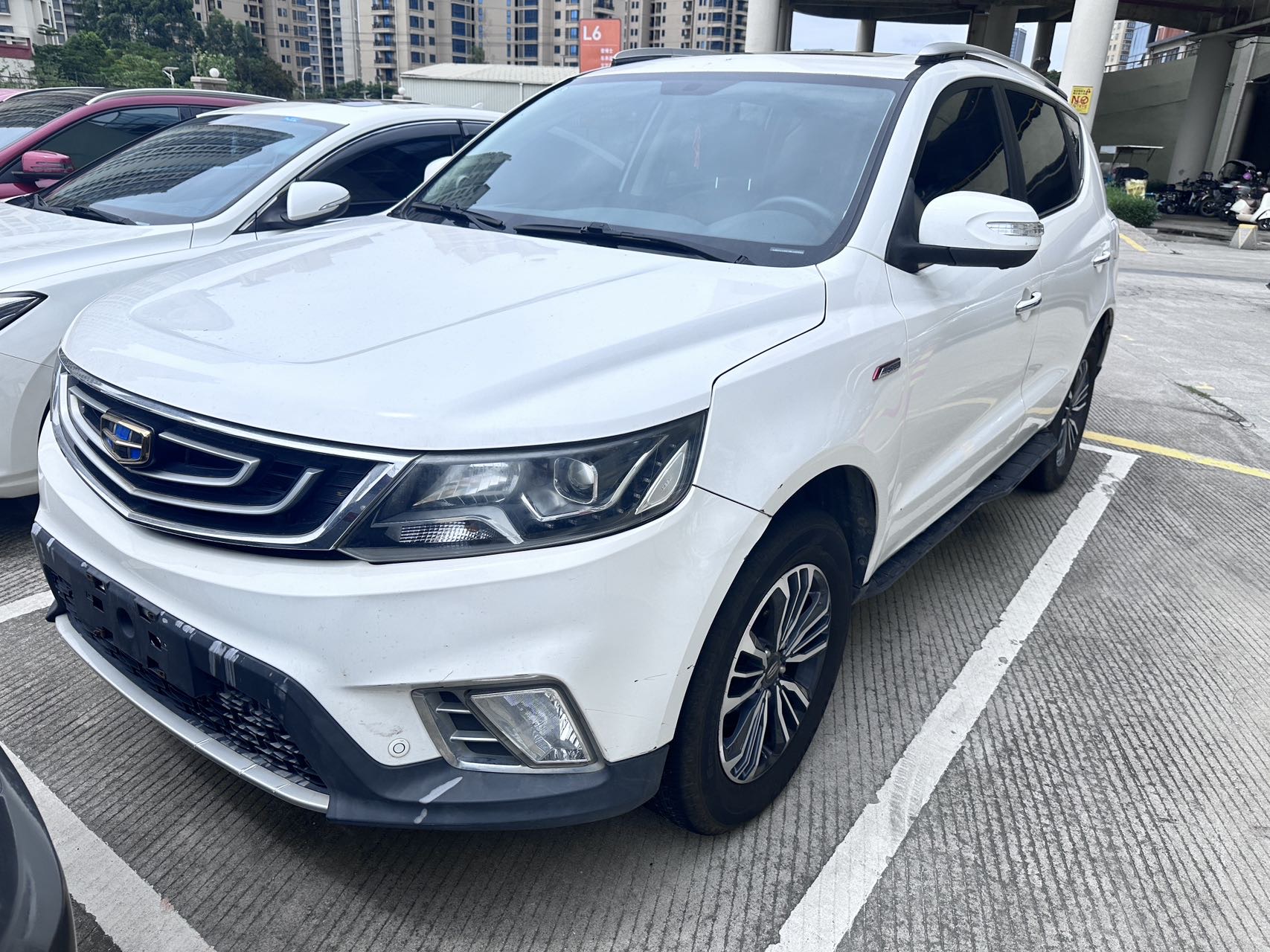 GEELY Vision X6 2017 car image 
