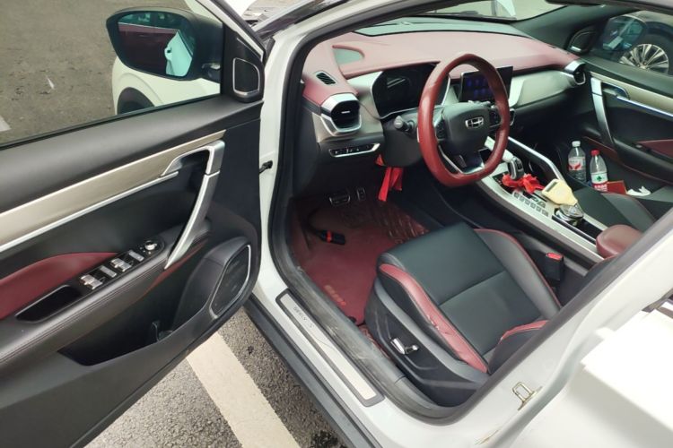GEELY Coolray 2020 car image #16