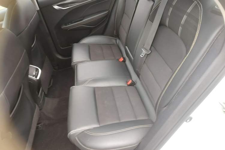 GEELY Binray 2022 car image #14