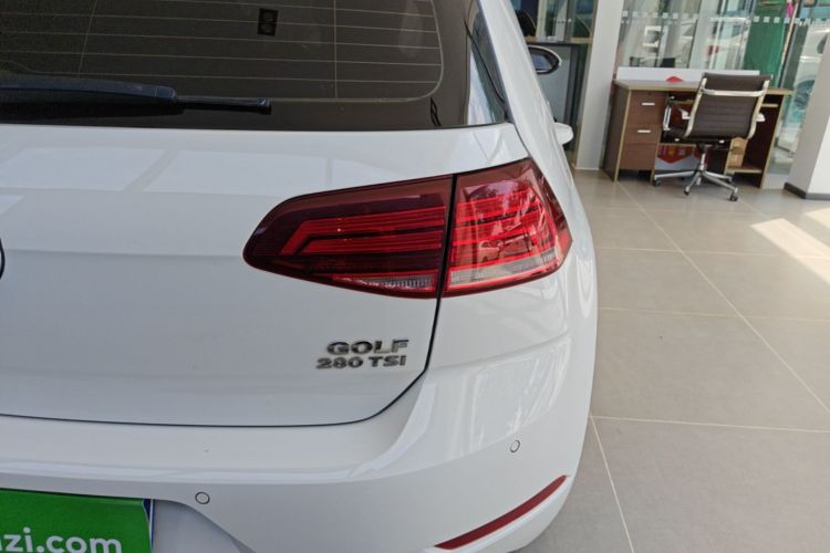 Volkswagen Golf 2020 #8 Volkswagen Golf 2020 صورة سيارة #8