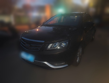 GEELY Emgrand 2015 image de voiture 