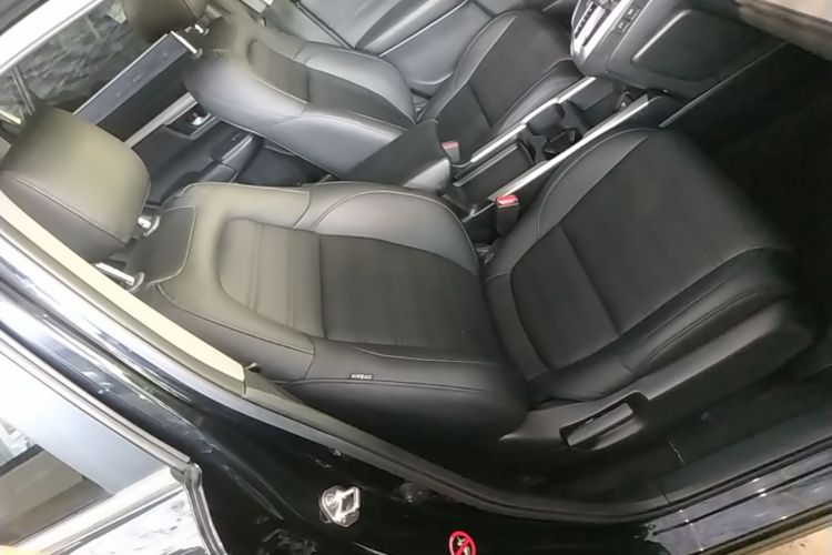 Honda CR-V 2017 imagem de carro #25