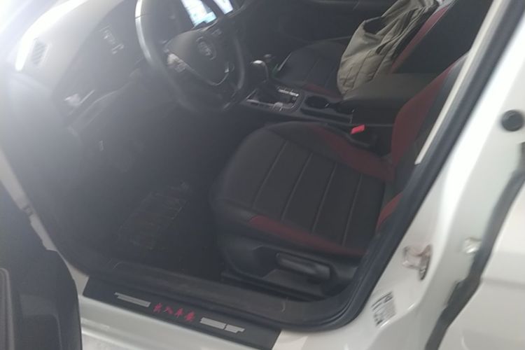Volkswagen Bora 2019 car image #15