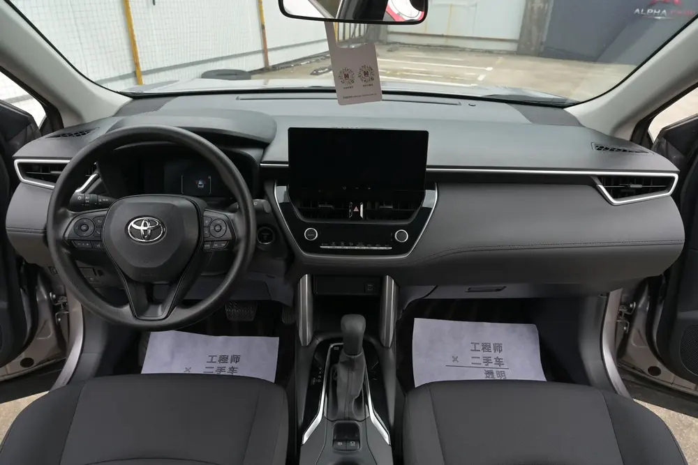 Toyota Corolla Cross 2024 car image #10