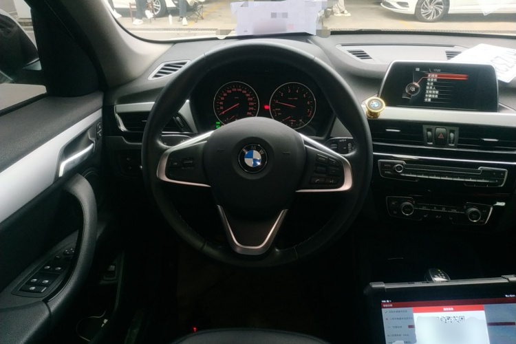 BMW X1 2017 #11 BMW X1 2017 car image #11