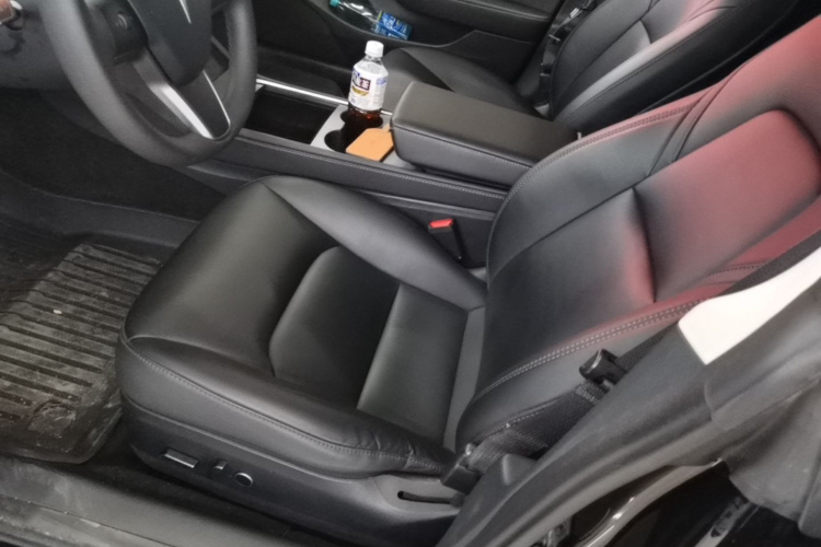 Tesla Model 3 2023 صورة سيارة #15