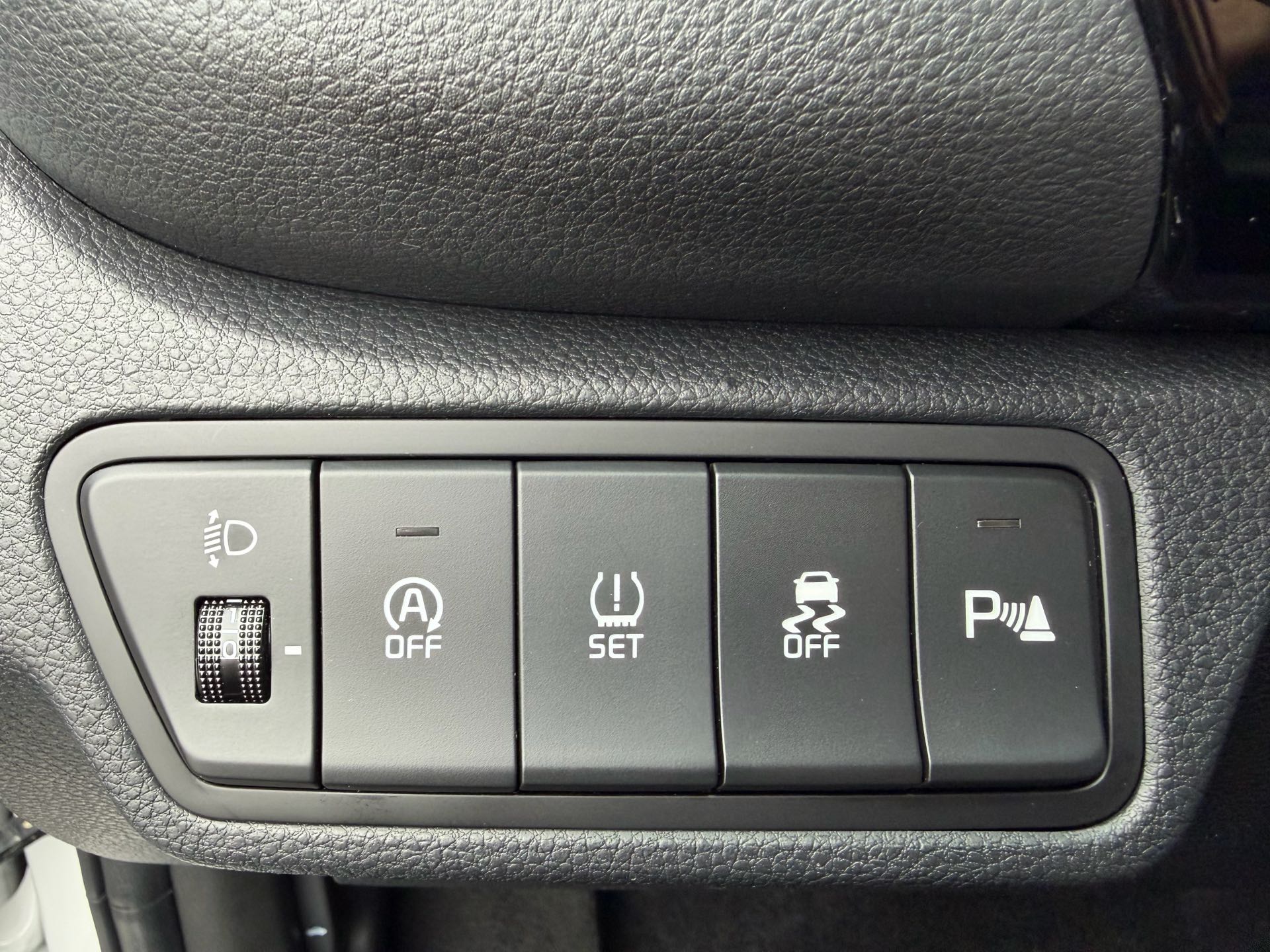 Kia Seltos 2023 #10 Kia Seltos 2023 image de voiture #10