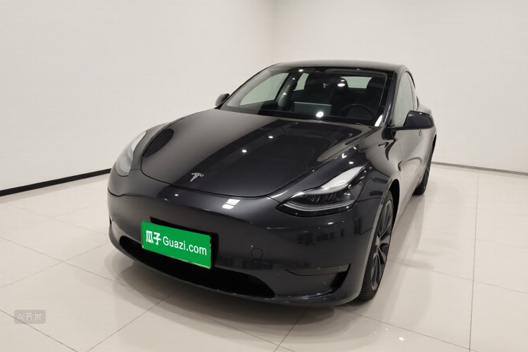 Tesla Model Y 2023 #2 Tesla Model Y 2023 car image #2