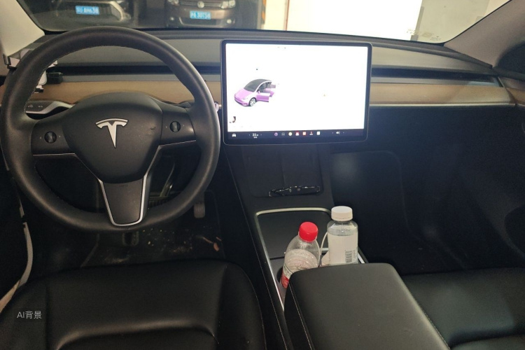 Tesla Model Y 2021 car image #11
