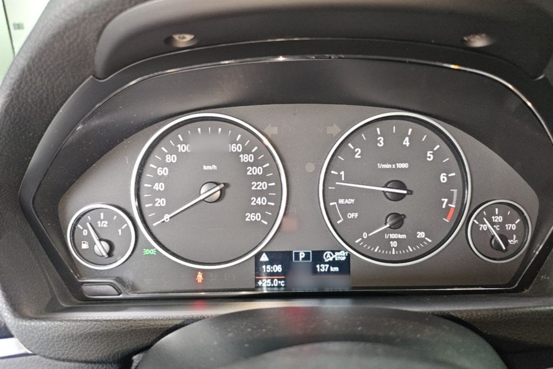 BMW 3 Series 2017 car image #7
