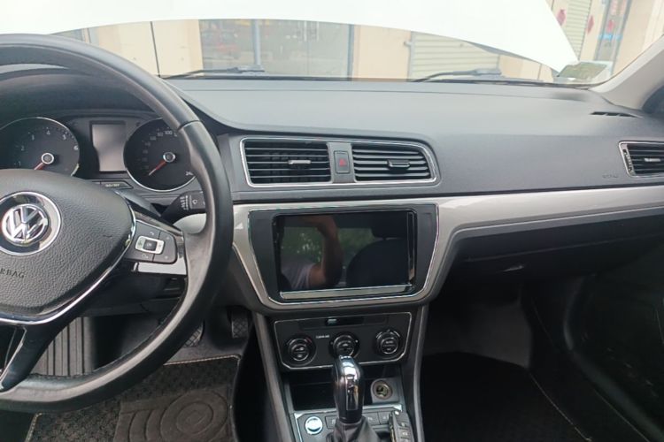 Volkswagen Lavida 2017 #13 Volkswagen Lavida 2017 car image #13