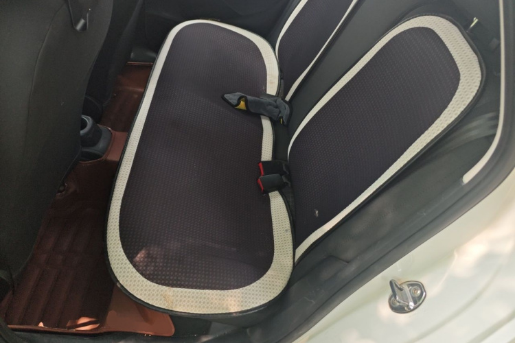 Volkswagen Polo 2019 #10 Volkswagen Polo 2019 car image #10