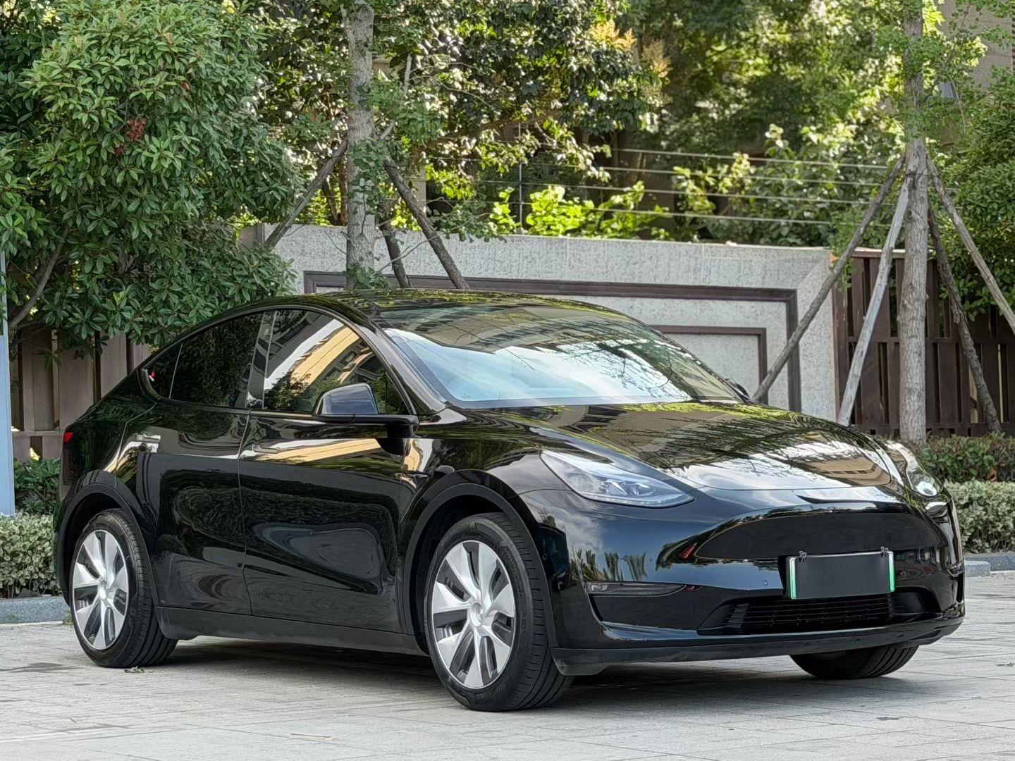 Tesla Model Y 2021 #3 Tesla Model Y 2021 car image #3