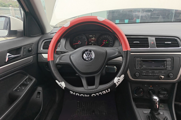 Volkswagen Lavida 2019 #12 Volkswagen Lavida 2019 car image #12