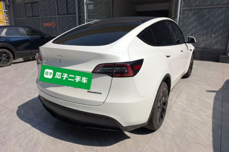 Tesla Model Y 2021 #7 Tesla Model Y 2021 car image #7
