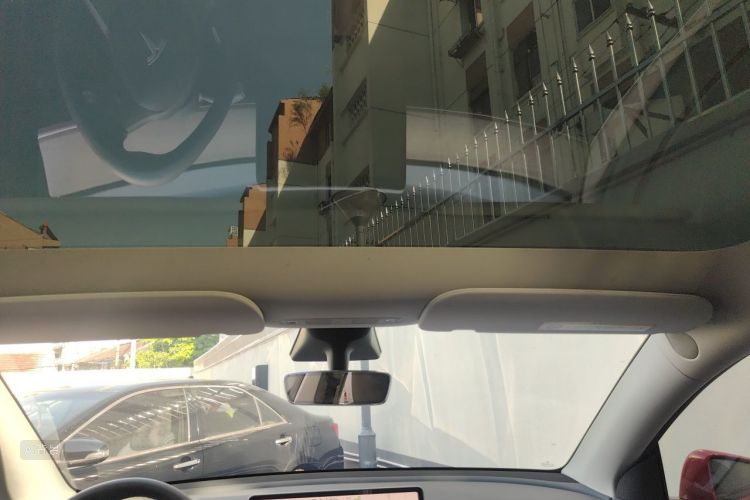 Tesla Model Y 2021 #20 Tesla Model Y 2021 car image #20
