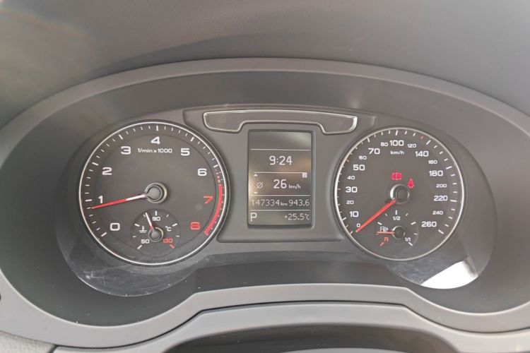 Audi Q3 2016 #16 Audi Q3 2016 صورة سيارة #16