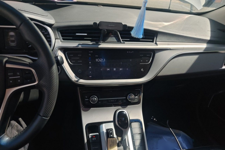 GEELY Emgrand GL 2018 car image #17