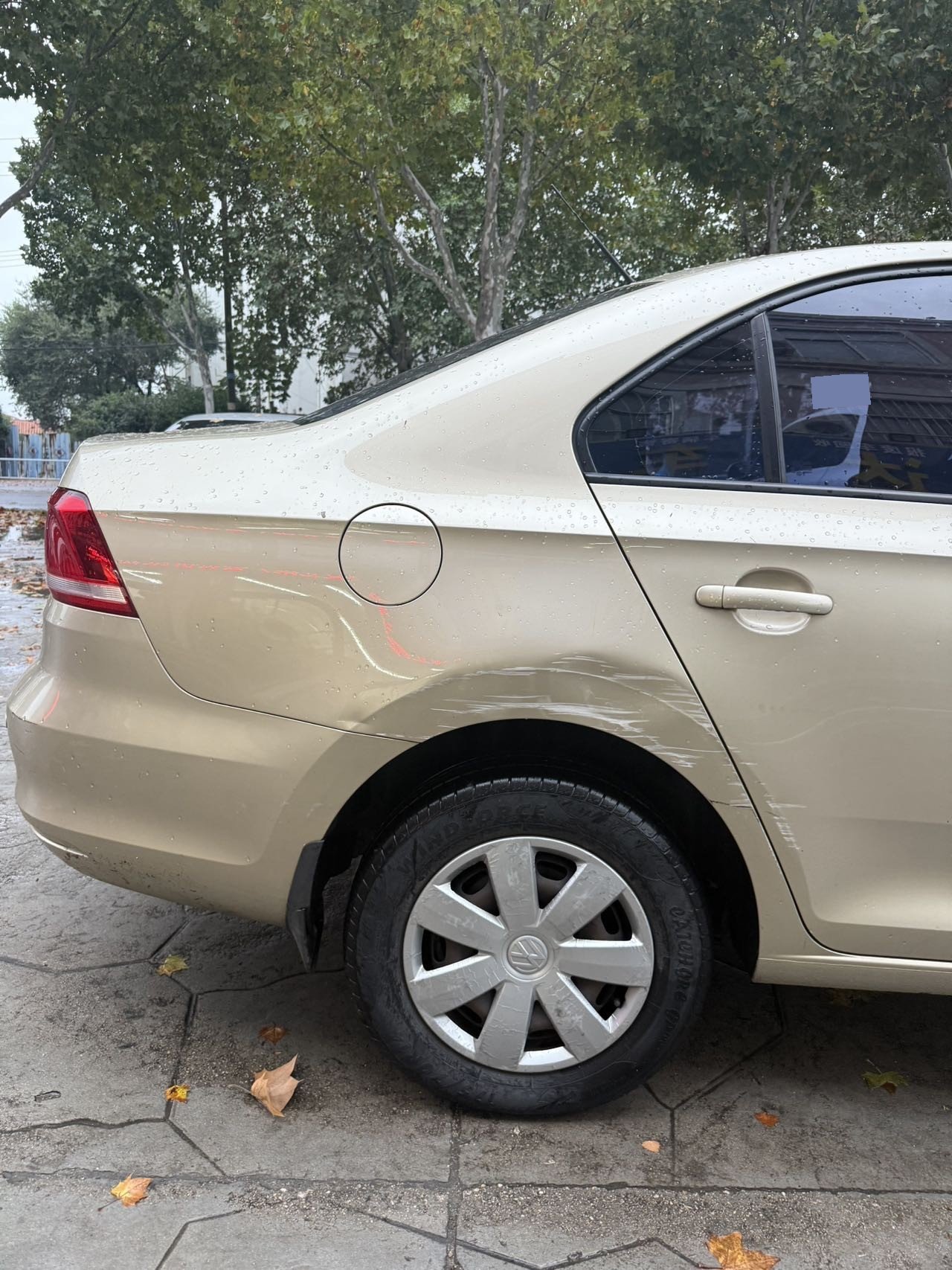 Volkswagen Santana 2014 car image #4