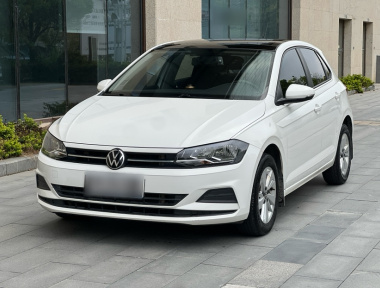 Volkswagen Polo 2021 car image 