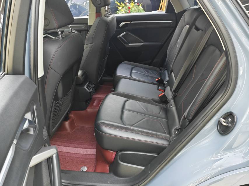 Audi Q3 2023 #7 Audi Q3 2023 car image #7